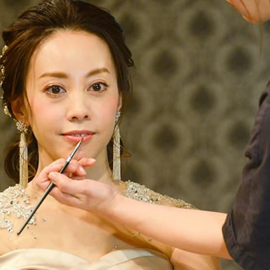 撮影当日～入館・ヘアメイク開始