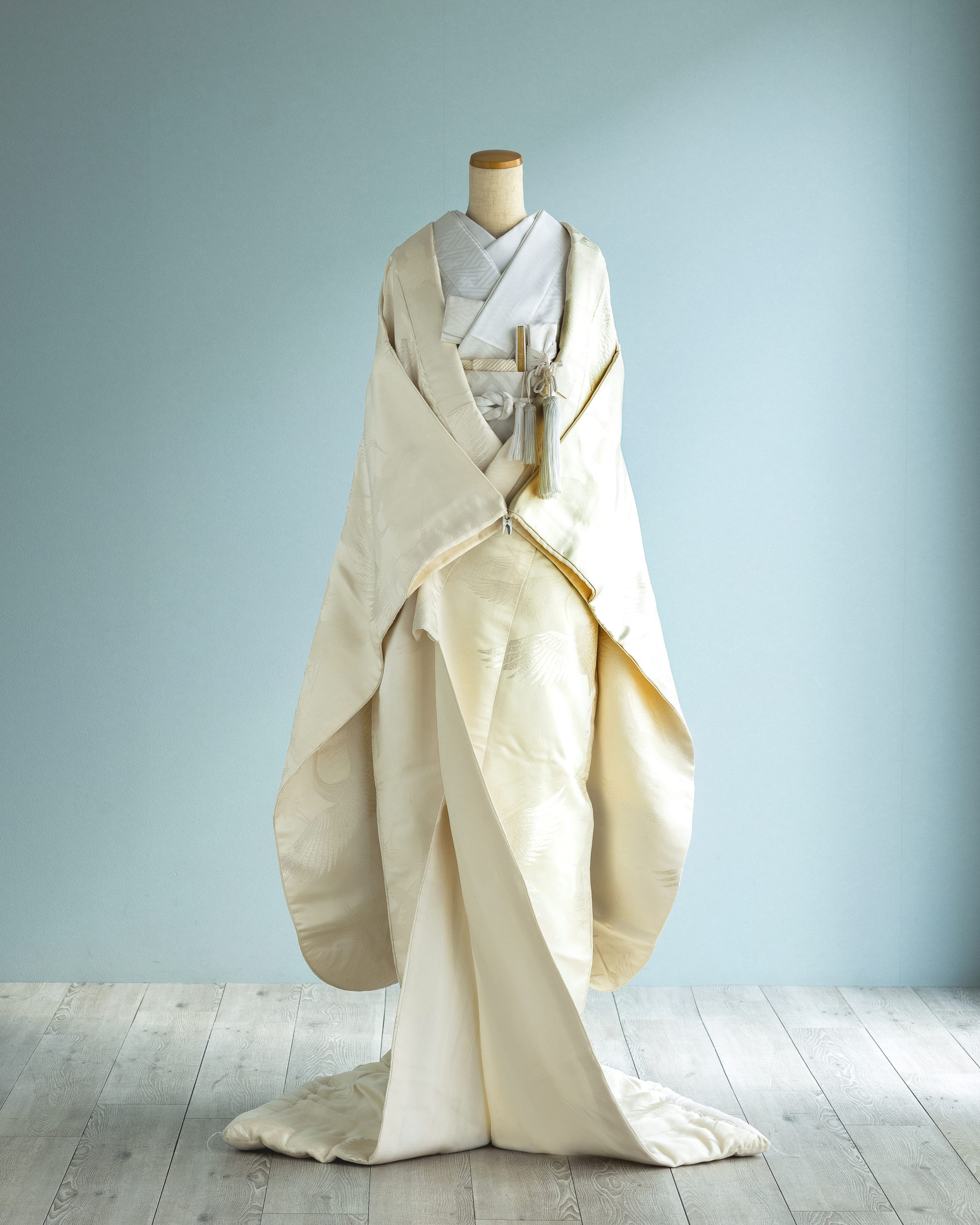 S005 | 衣装 | 福岡のフォトウェディング | リズウエディングサラン【公式】